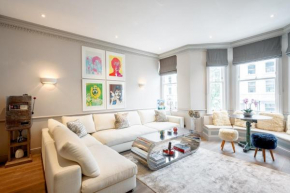 Exquisite 3BRs maisonette located in Chelsea